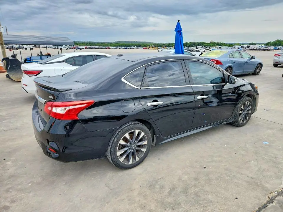 2017 NISSAN SENTRA SR  