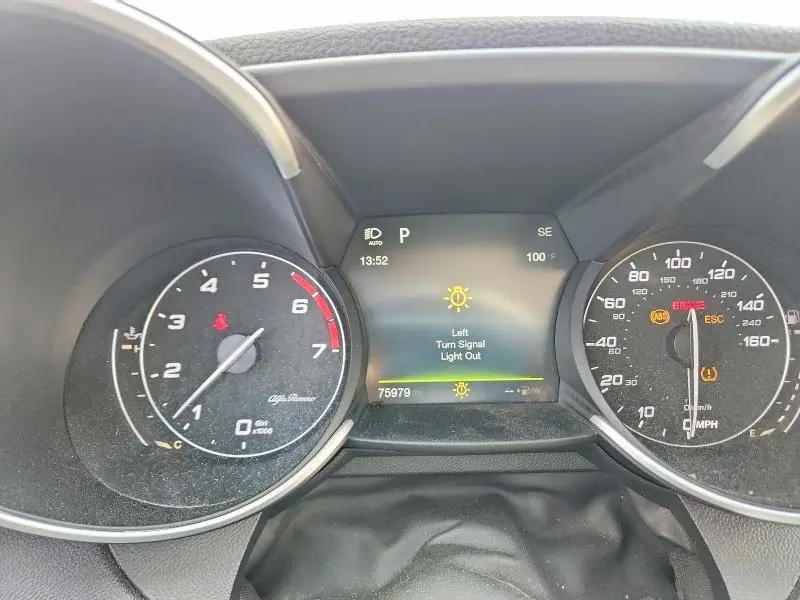 2017 ALFA ROMEO GIULIA   