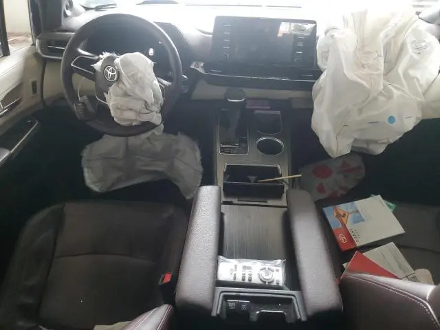 2022 TOYOTA SIENNA LIMITED