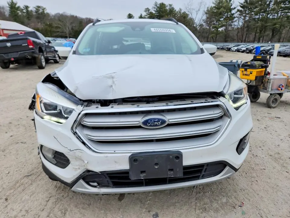 2019 FORD ESCAPE SEL  