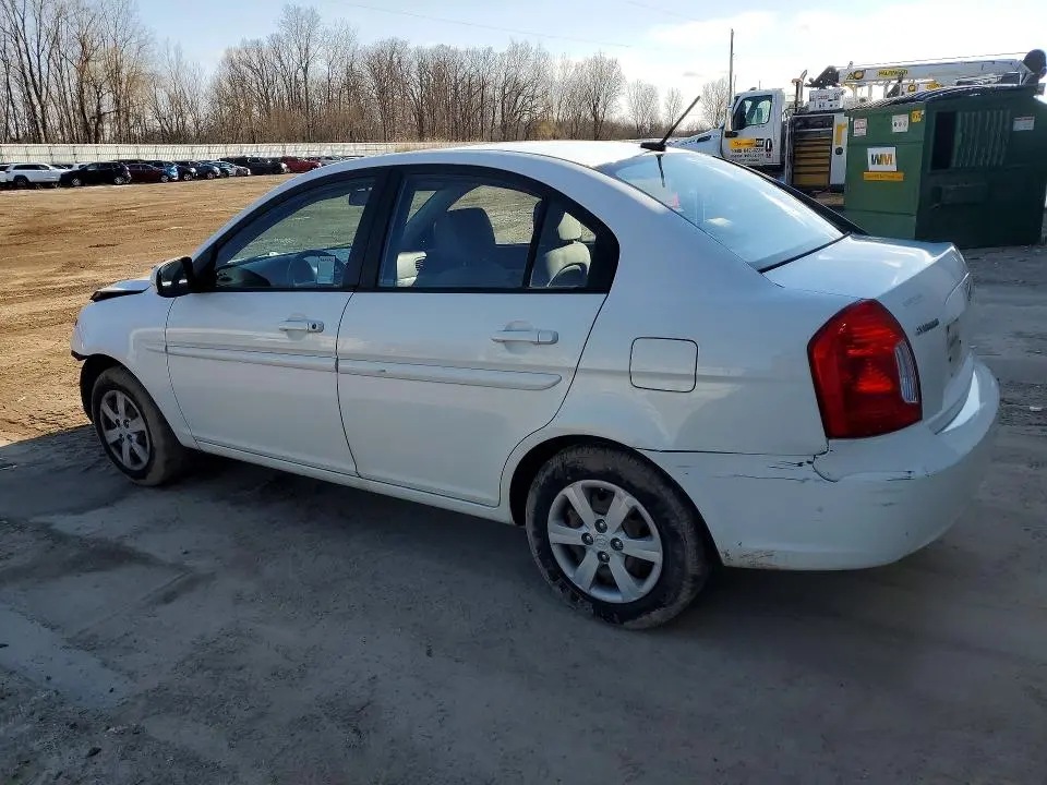 2011 HYUNDAI ACCENT GLS  