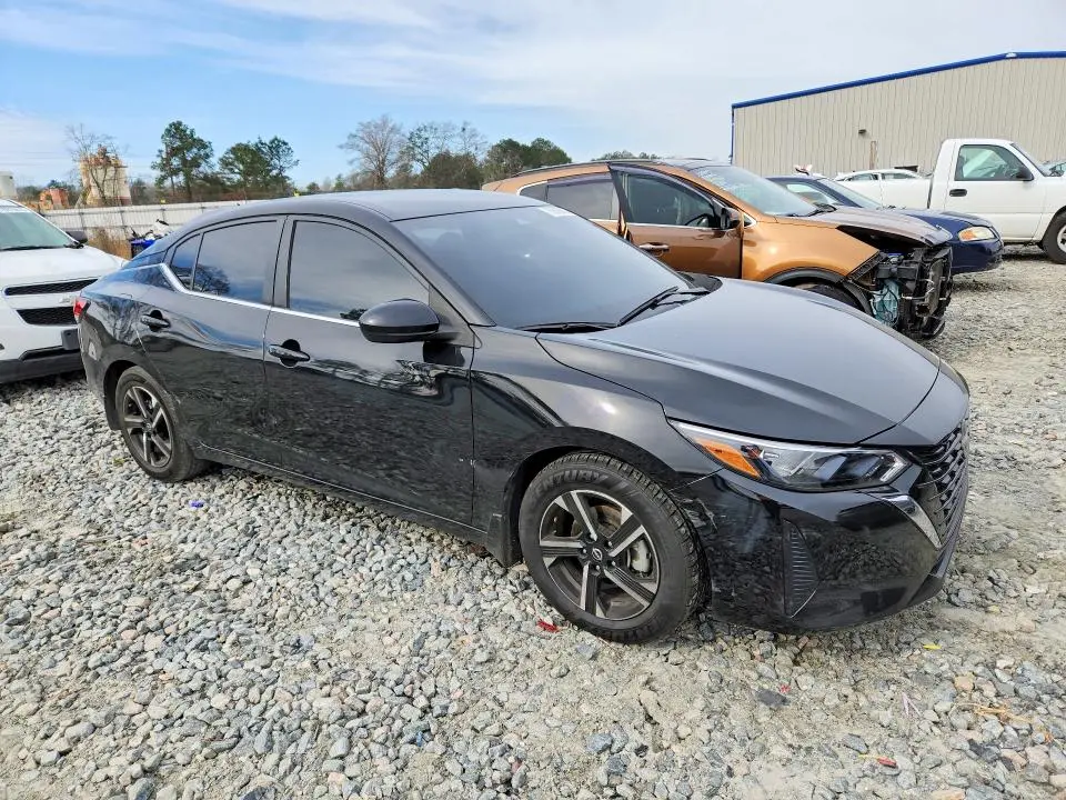 2024 NISSAN SENTRA SV  