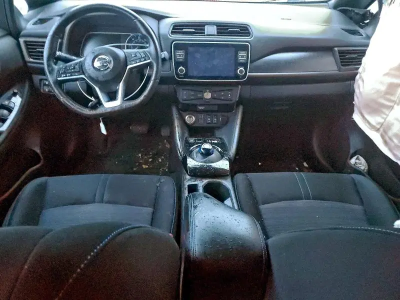 2021 NISSAN LEAF SV PLUS  
