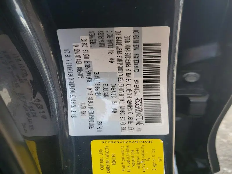 2019 TOYOTA YARIS L  