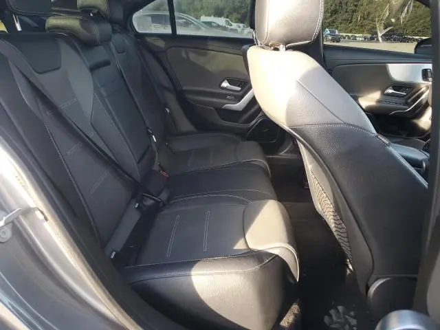 2019 MERCEDES-BENZ A 220 4MATIC  