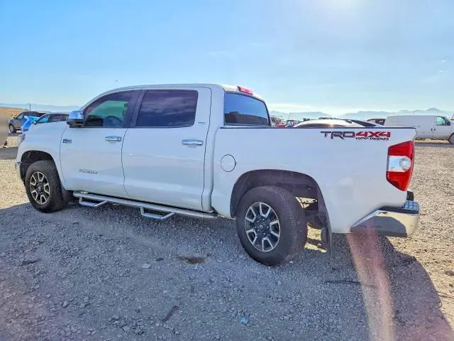 2018 TOYOTA TUNDRA CREWMAX SR5  