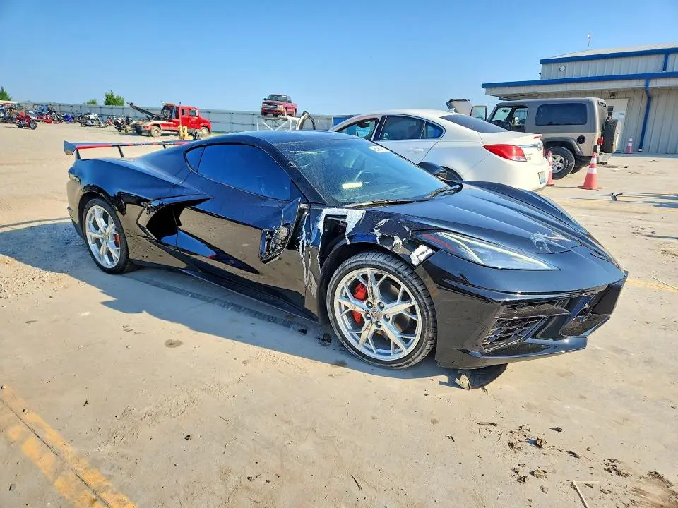 2022 CHEVROLET CORVETTE STINGRAY 2LT  