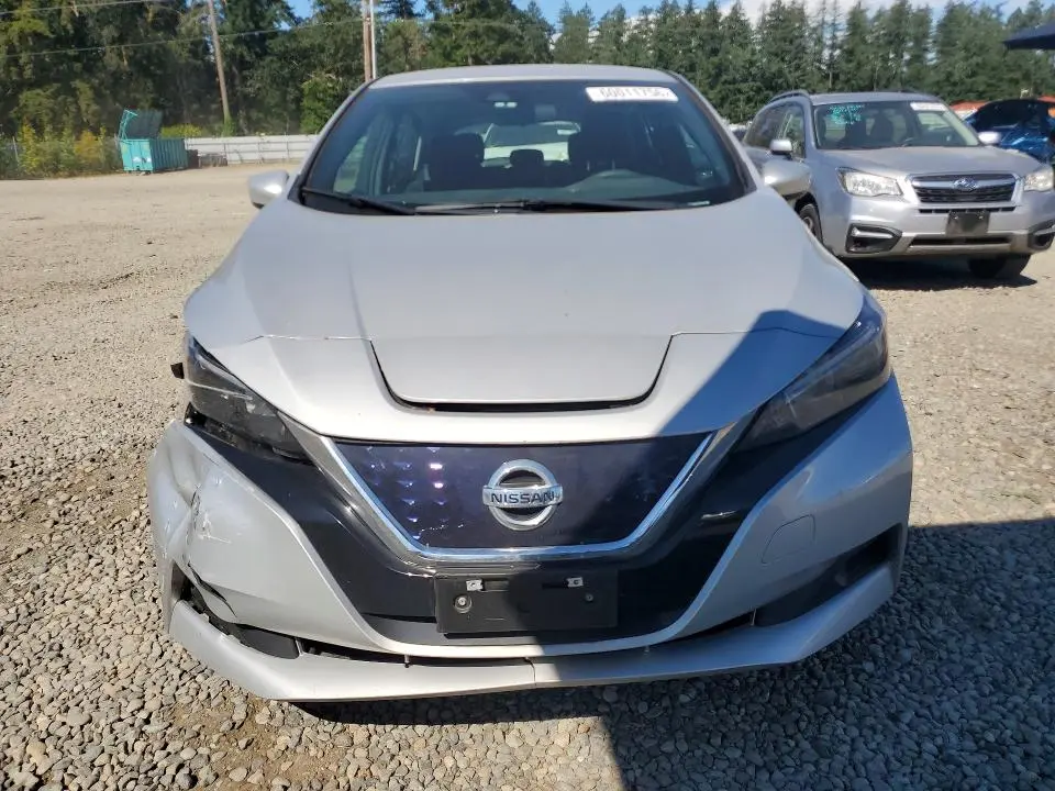 2022 NISSAN LEAF S  