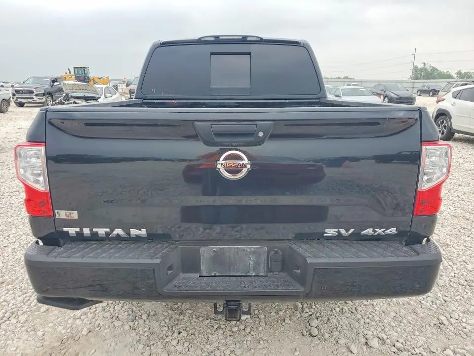 2021 NISSAN TITAN S  