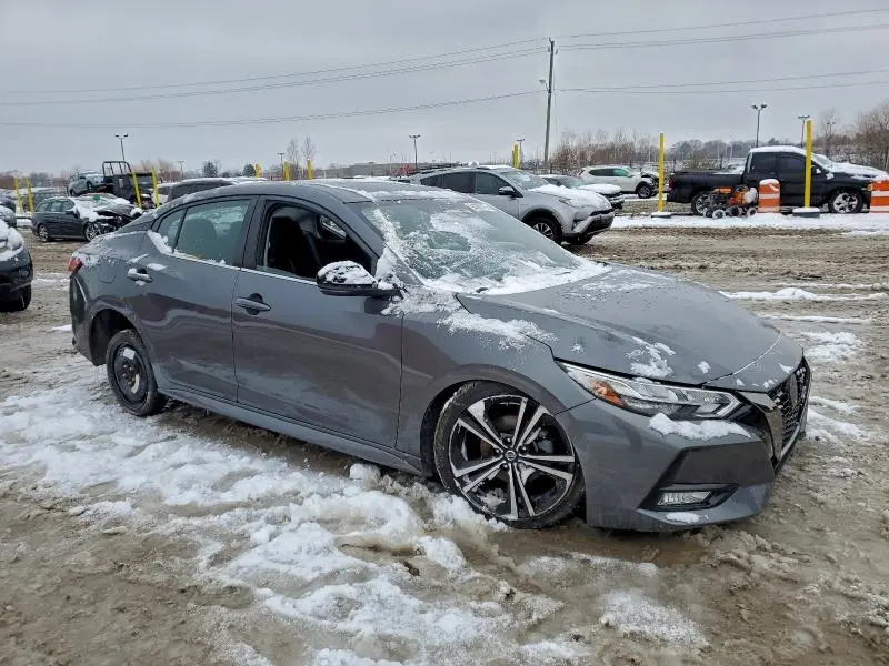 2021 NISSAN SENTRA SR  