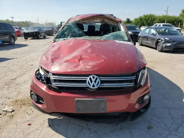 2013 VOLKSWAGEN TIGUAN S  