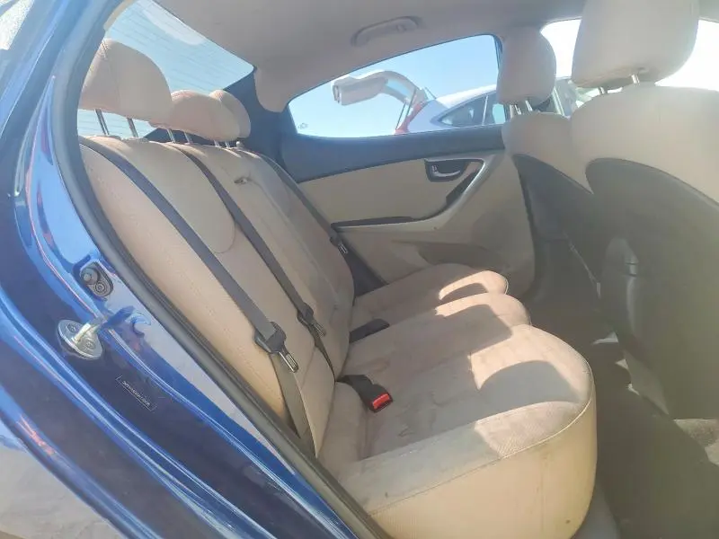 2016 HYUNDAI ELANTRA   