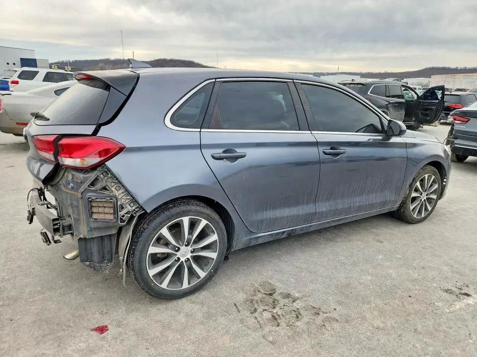2019 HYUNDAI ELANTRA GT   