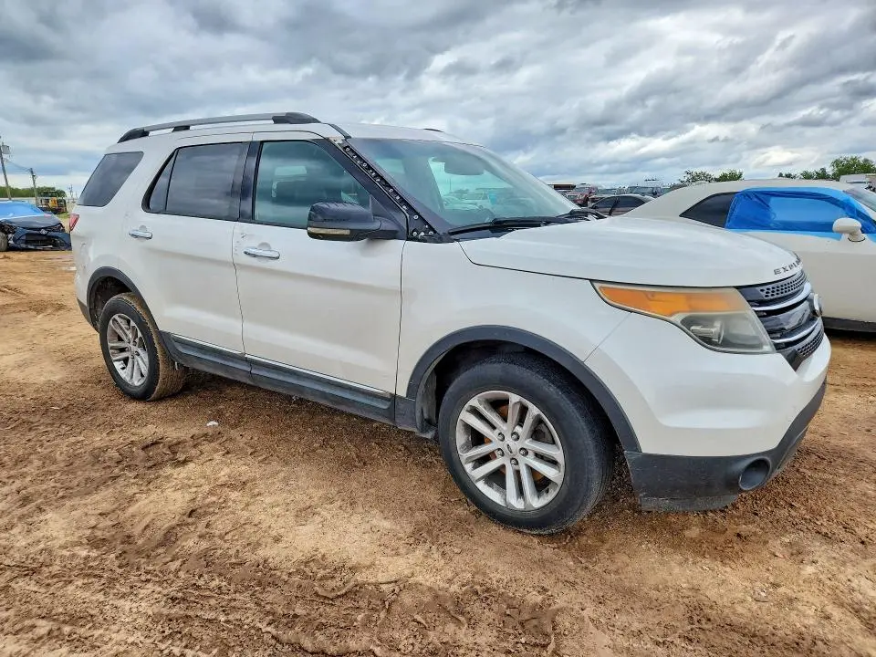 2013 FORD EXPLORER XLT  