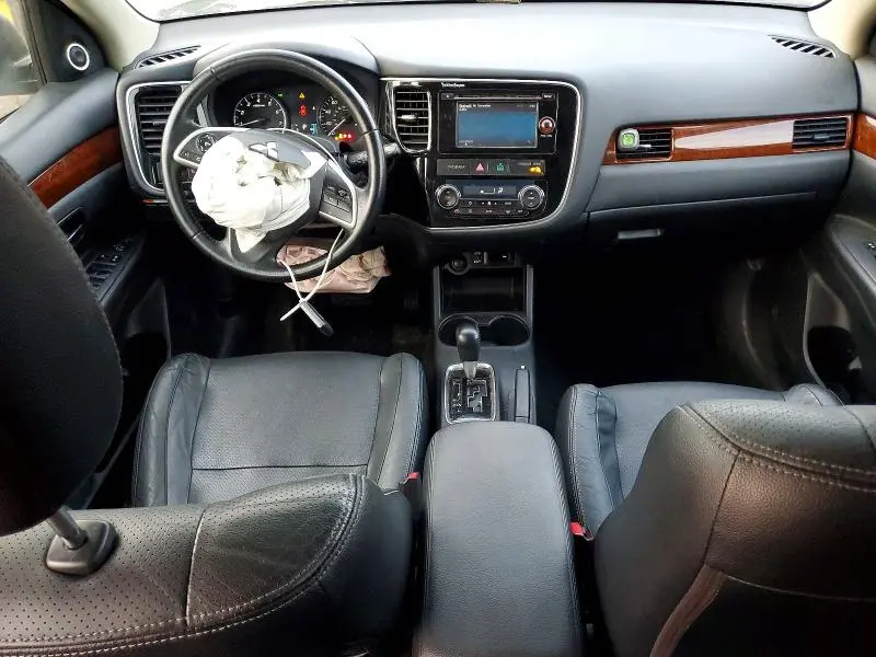 2014 MITSUBISHI OUTLANDER SE  