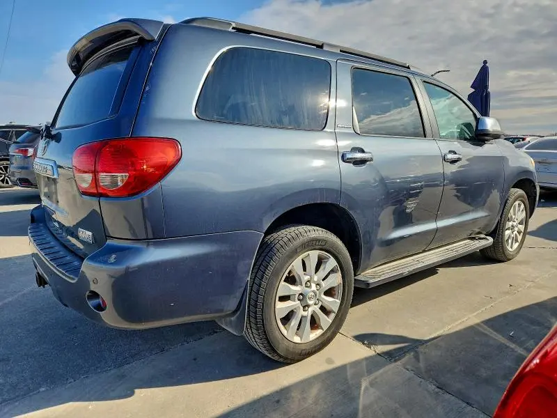 2010 TOYOTA SEQUOIA PLATINUM  