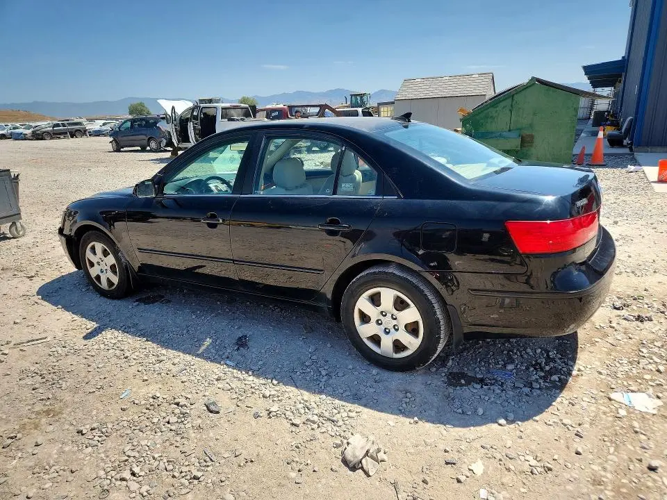 2010 HYUNDAI SONATA GLS  