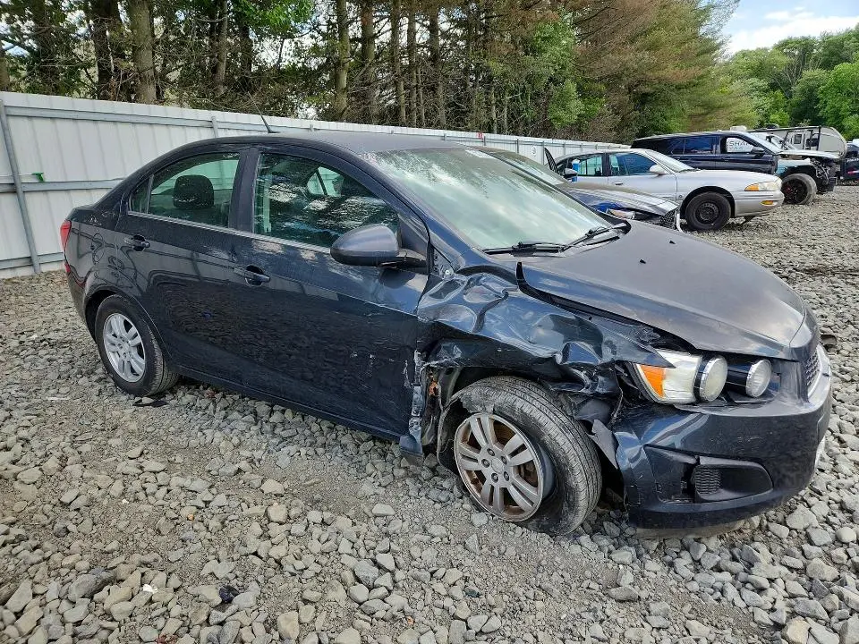 2014 CHEVROLET SONIC LT  
