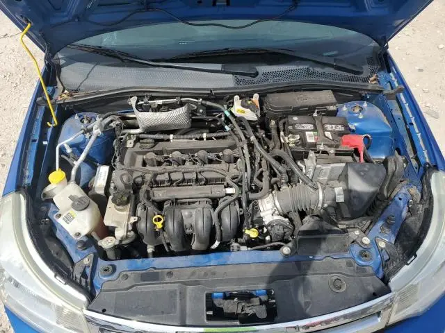 2011 FORD FOCUS SE  