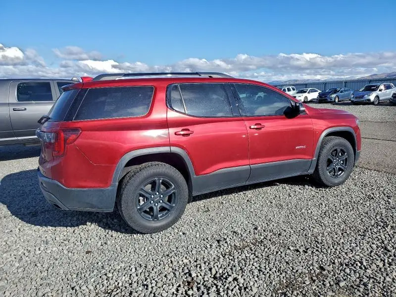 2022 GMC ACADIA AT4  