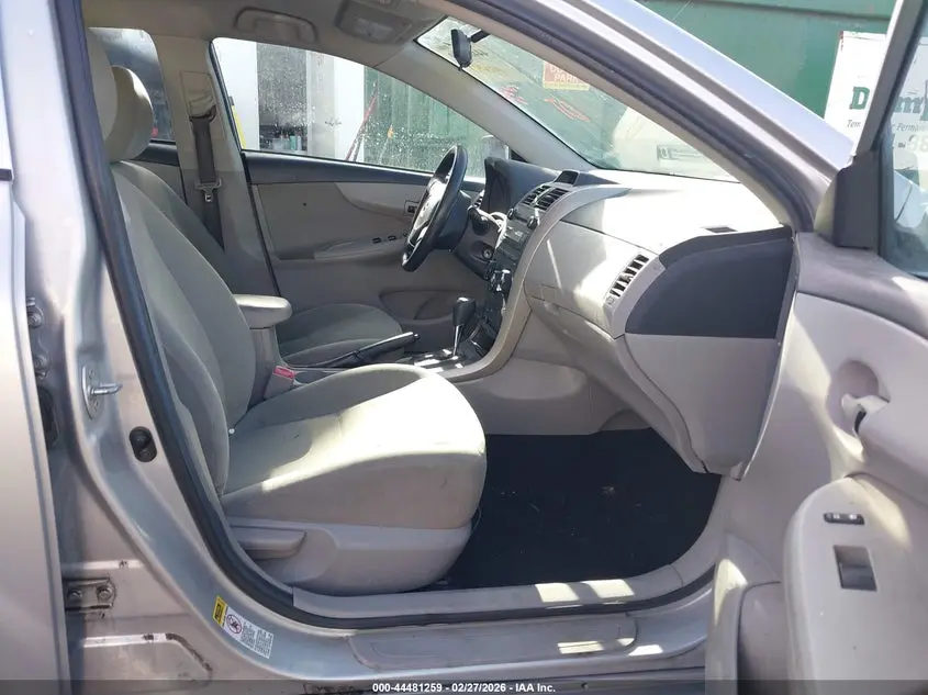 2013 TOYOTA COROLLA L