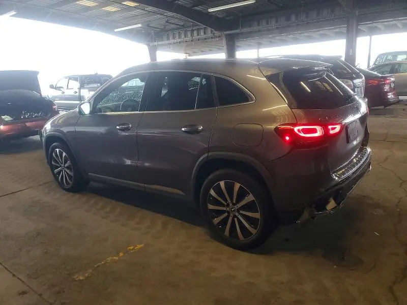 2021 MERCEDES-BENZ GLA 250 4MATIC  