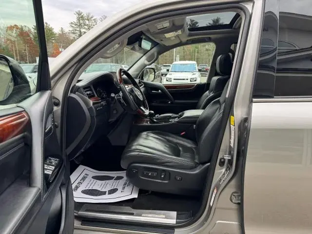 2019 LEXUS LX 570  