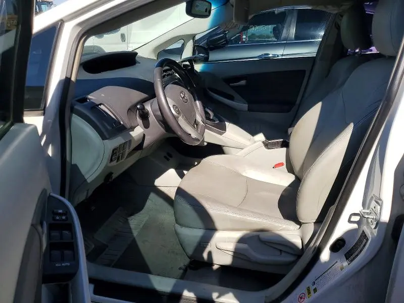 2010 TOYOTA PRIUS   