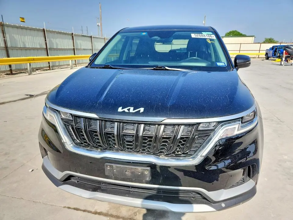 2022 KIA CARNIVAL LX  