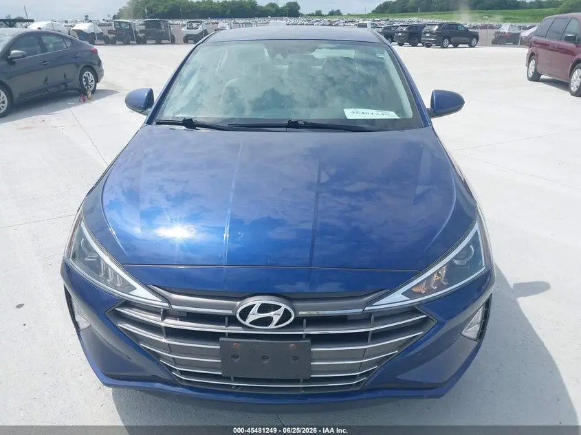 2020 HYUNDAI ELANTRA SE