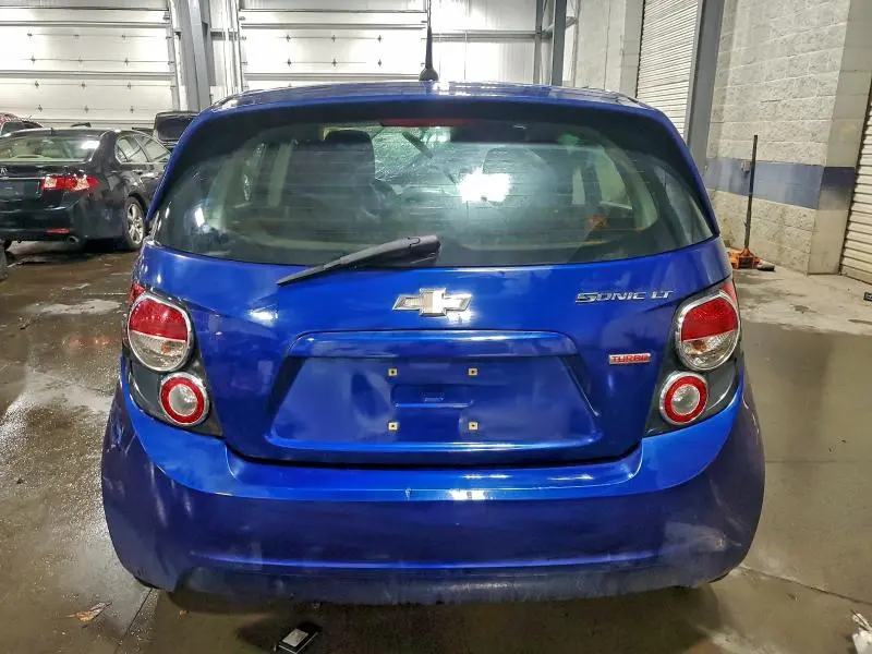 2014 CHEVROLET SONIC LT  