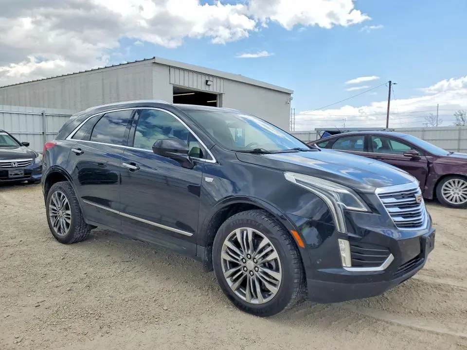 2018 CADILLAC XT5 PREMIUM LUXURY  