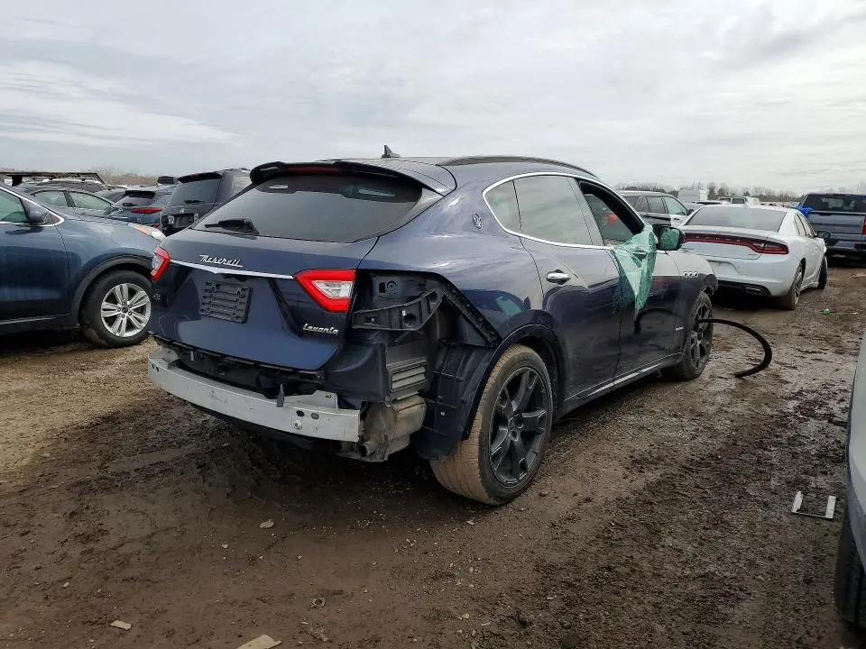 2019 MASERATI LEVANTE S SPORT  