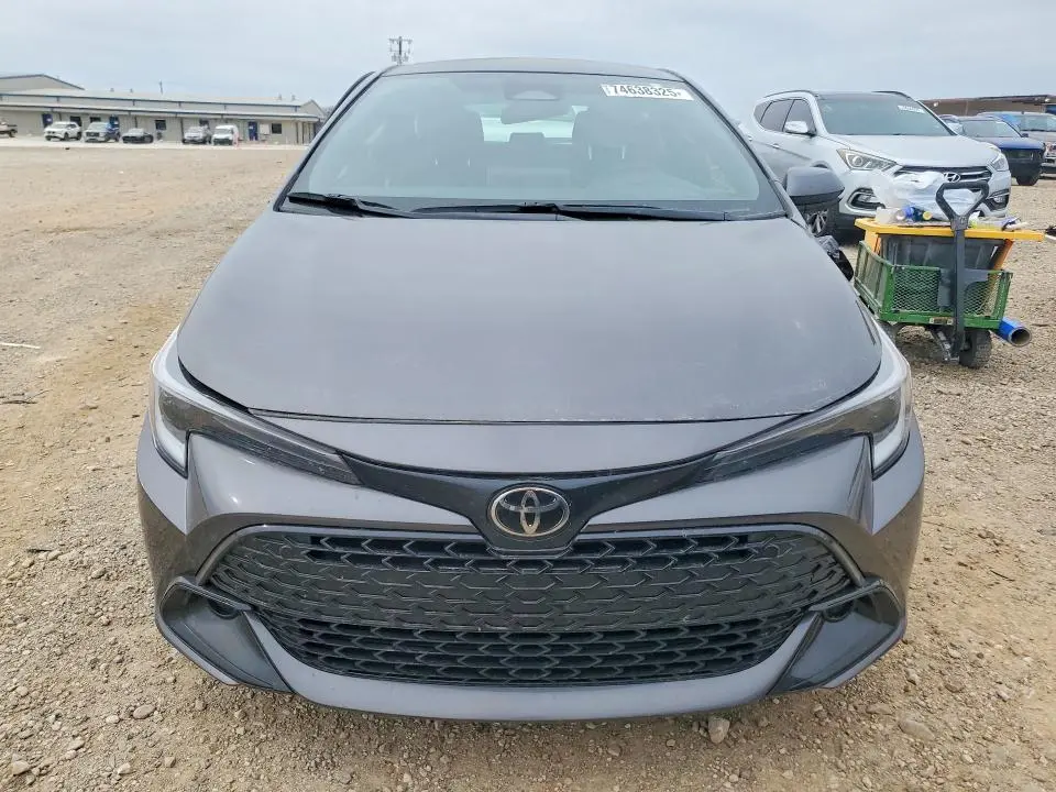 2025 TOYOTA COROLLA SE  