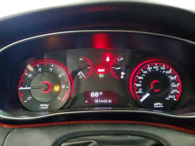 2014 DODGE DART SE  
