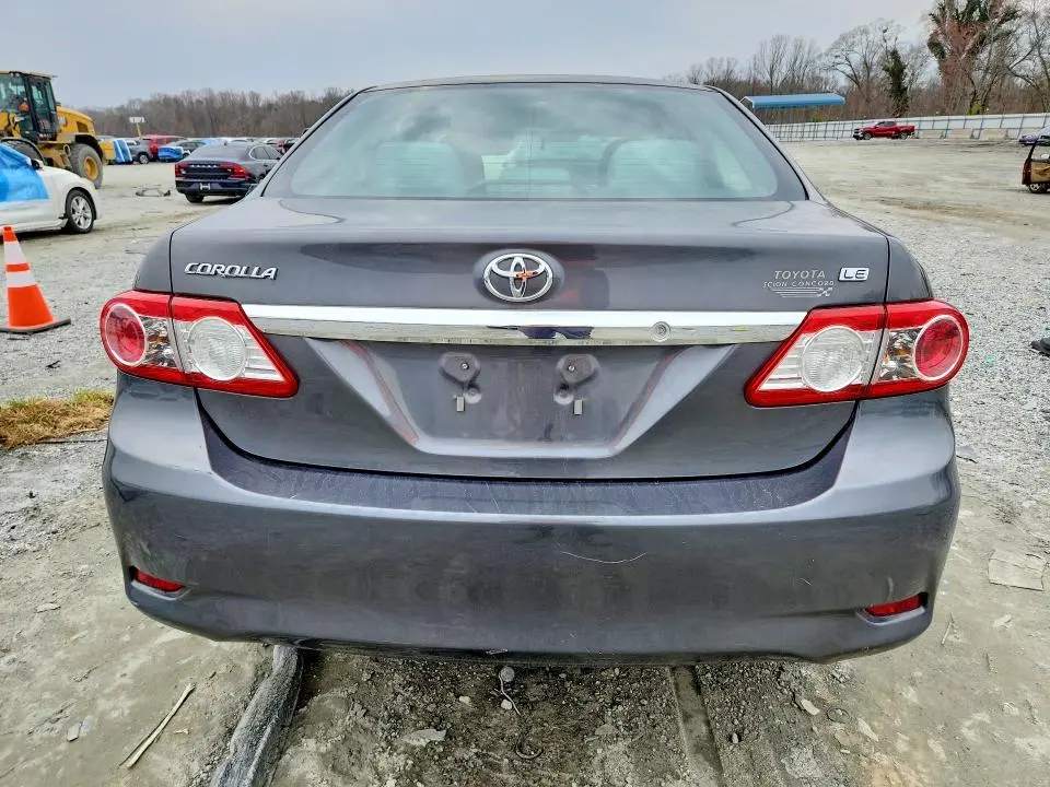 2013 TOYOTA COROLLA LE  