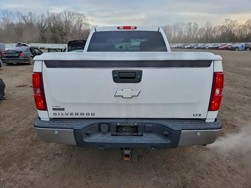 2011 CHEVROLET SILVERADO K1500 LTZ  