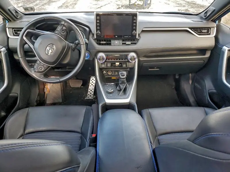 2022 TOYOTA RAV4 XSE  