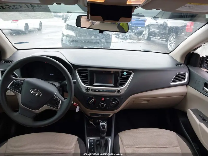 2022 HYUNDAI ACCENT SE