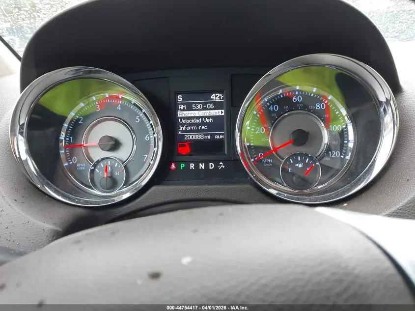 2011 CHRYSLER TOWN & COUNTRY LIMITED