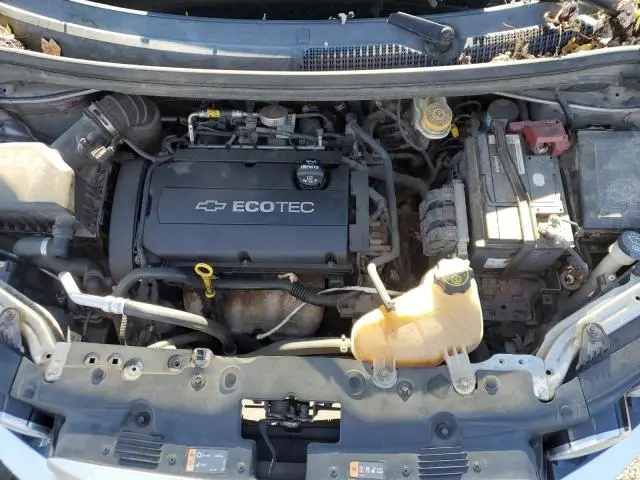 2016 CHEVROLET SONIC LT  