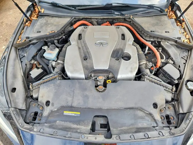 2014 INFINITI Q50 HYBRID SPORT  