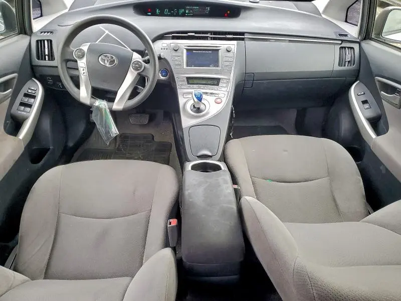 2015 TOYOTA PRIUS   