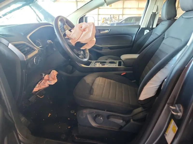 2021 FORD EDGE SE  