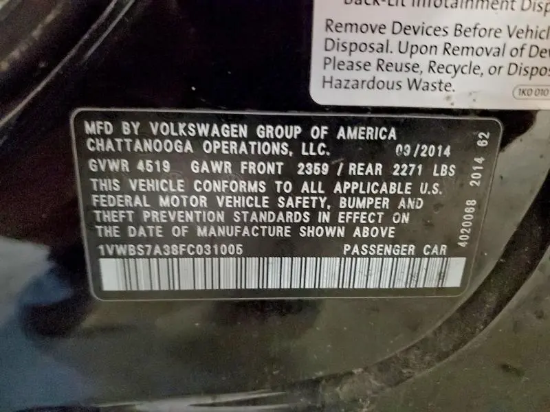 2015 VOLKSWAGEN PASSAT SE  