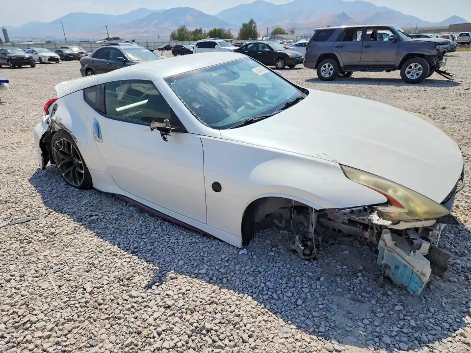 2017 NISSAN 370Z NISMO TECH  