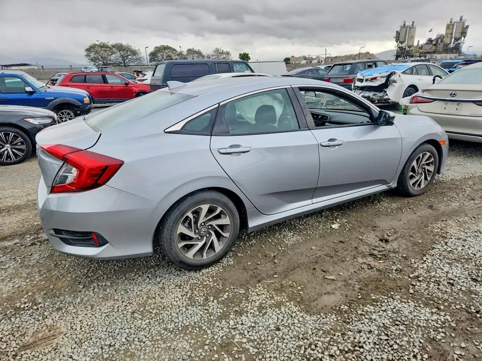 2017 HONDA CIVIC EX  