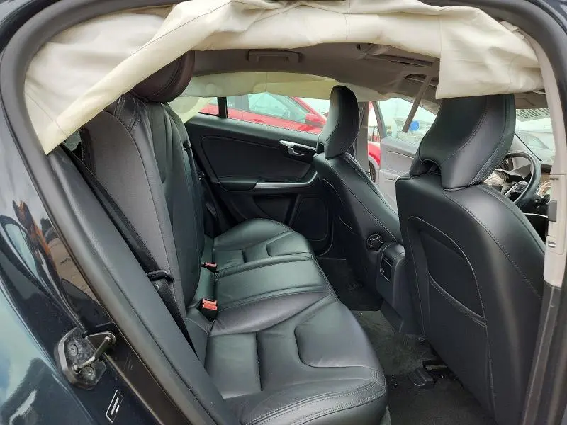 2013 VOLVO S60 T5  