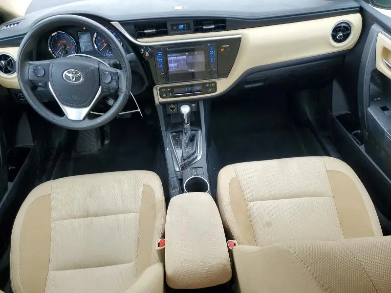 2017 TOYOTA COROLLA LE  