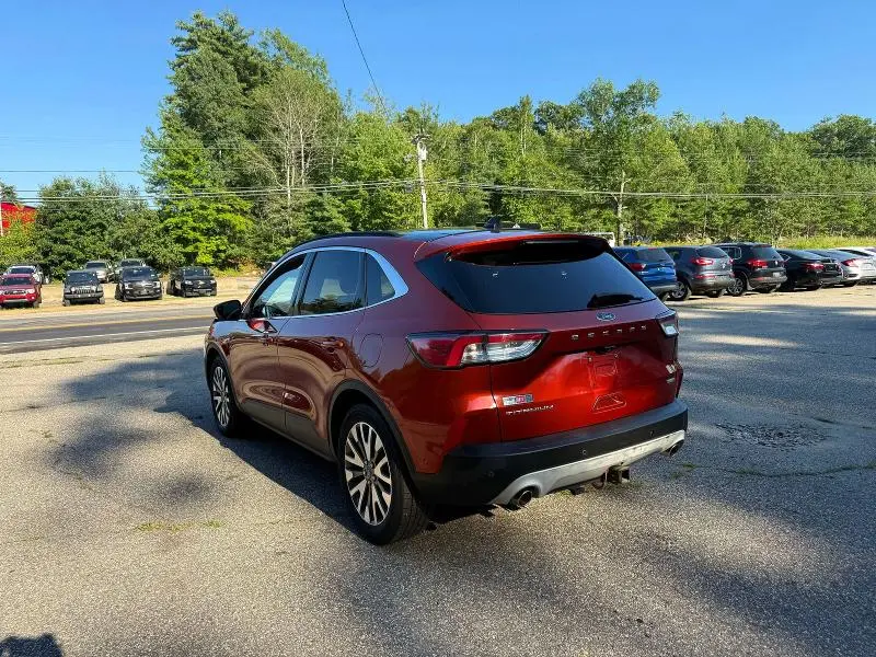 2020 FORD ESCAPE TITANIUM  